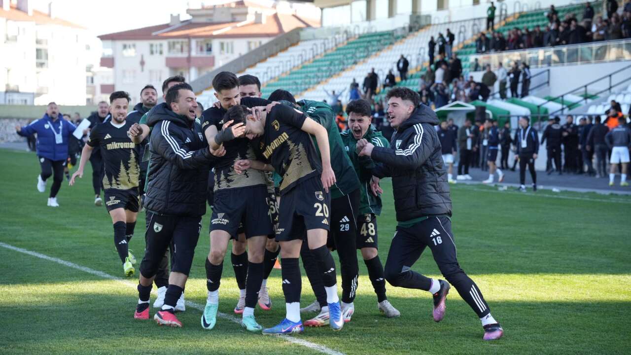 Muğlaspor’dan Son Dakika Şovu: Adana 01 FK’yı  2-0 Yendi 4